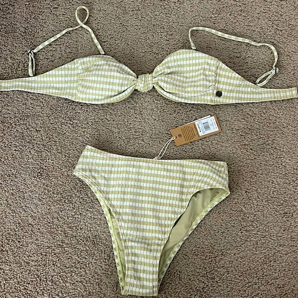 Billabong Other - Billabong x The Salty Blonde Meet Your Matcha bikini set medium top small bottom